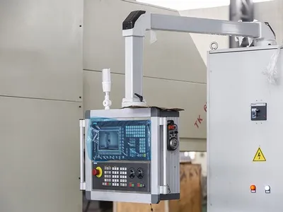 Moving Gantry & Fixed Table Type
